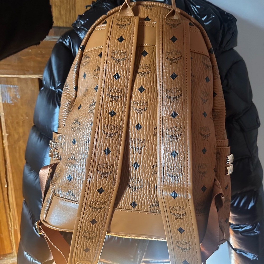 Mcm backpack - Picture 2 of 5